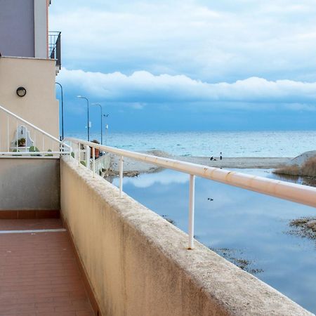 Ferienwohnung 100 Metri Dal Mare Relax A Due Passi Dal Centro Finale Ligure Exterior foto
