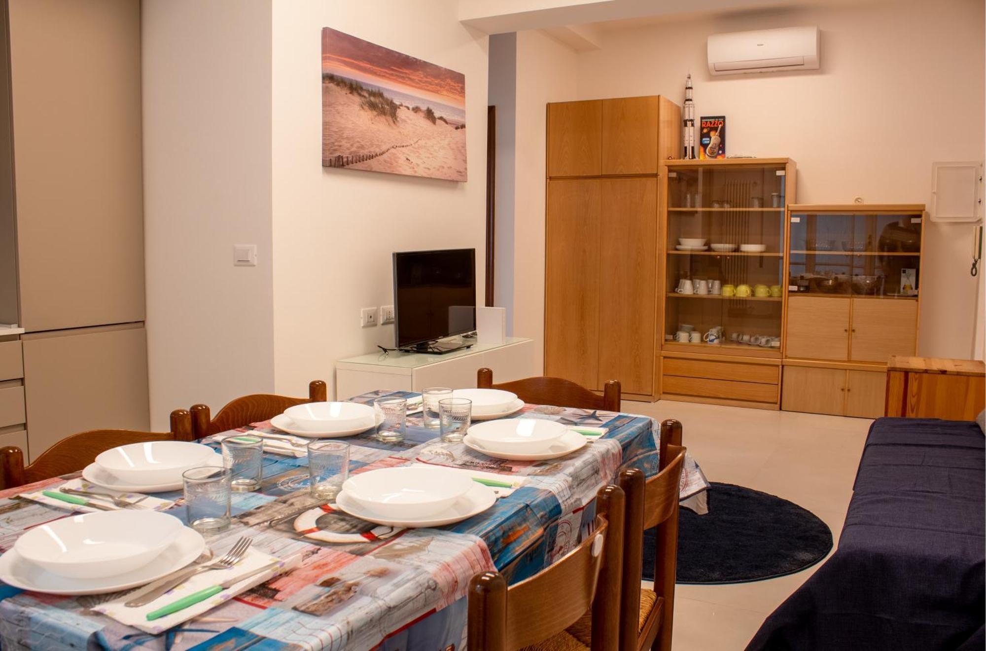 Ferienwohnung 100 Metri Dal Mare Relax A Due Passi Dal Centro Finale Ligure Exterior foto